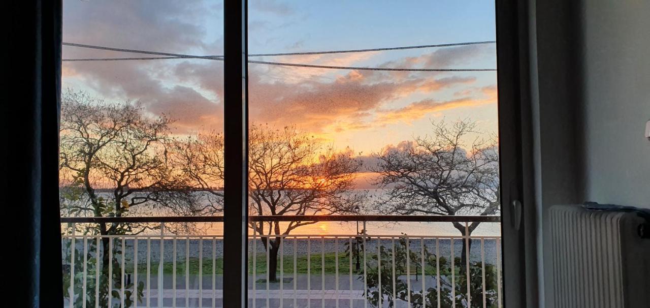 Nafpaktos Beach House Sea View Apartment First Floor Ngoại thất bức ảnh