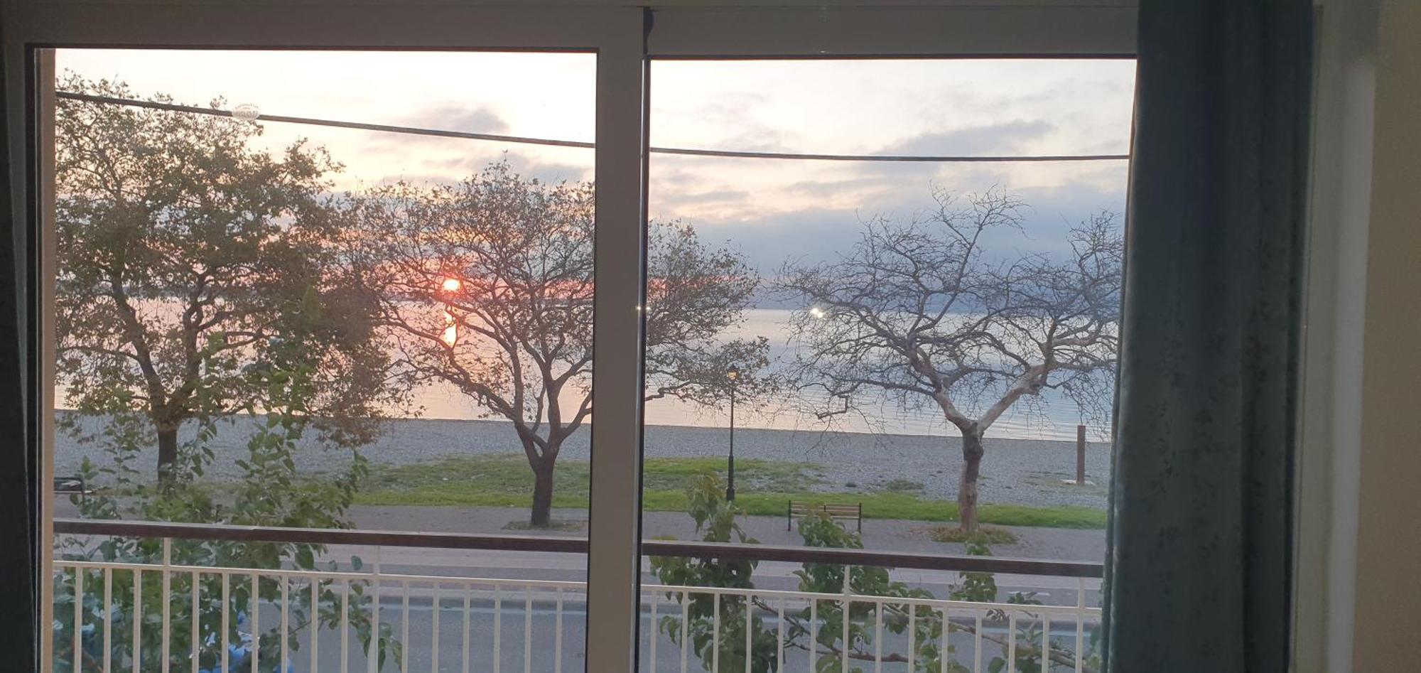 Nafpaktos Beach House Sea View Apartment First Floor Ngoại thất bức ảnh