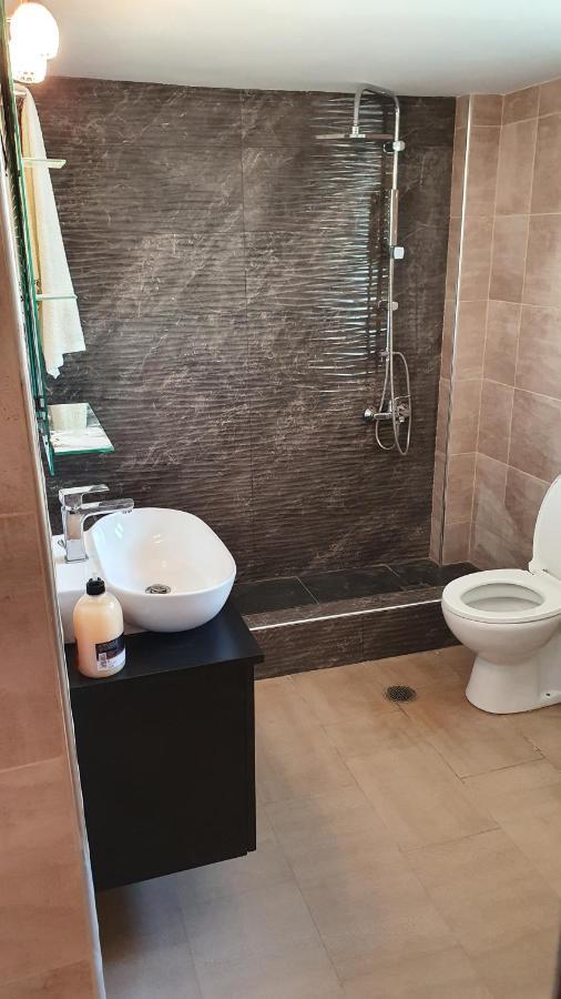 Nafpaktos Beach House Sea View Apartment First Floor Ngoại thất bức ảnh