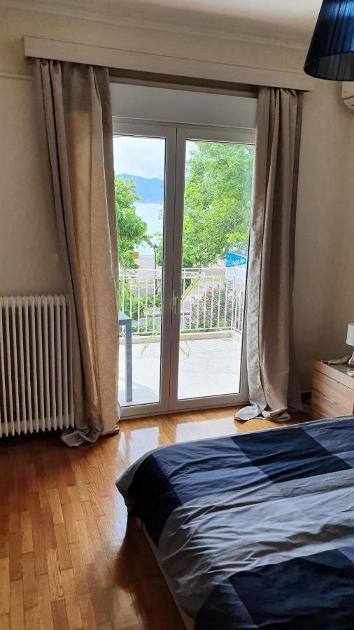 Nafpaktos Beach House Sea View Apartment First Floor Ngoại thất bức ảnh